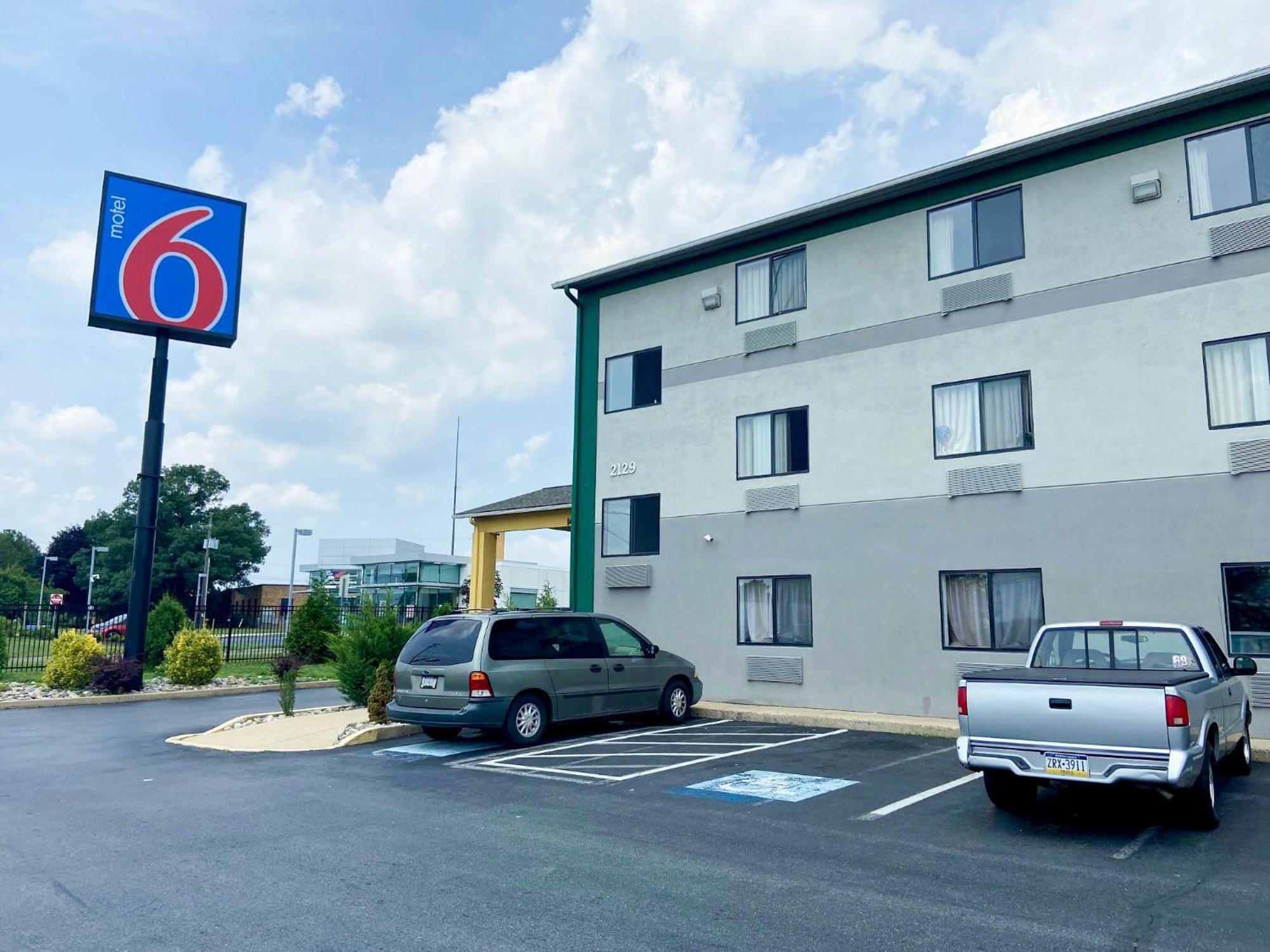 Motel 6 Lancaster Fertility Kültér fotó
